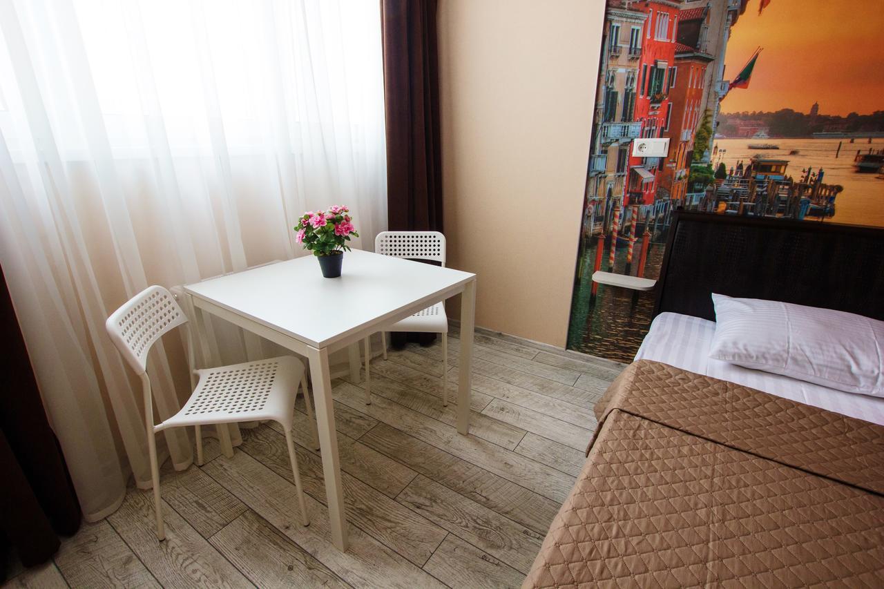 East Residence White Kiev Ngoại thất bức ảnh